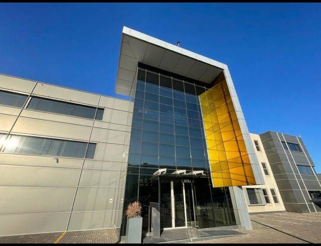 BUSINESS PROPERTY TO RENT IN DIE HOEWES